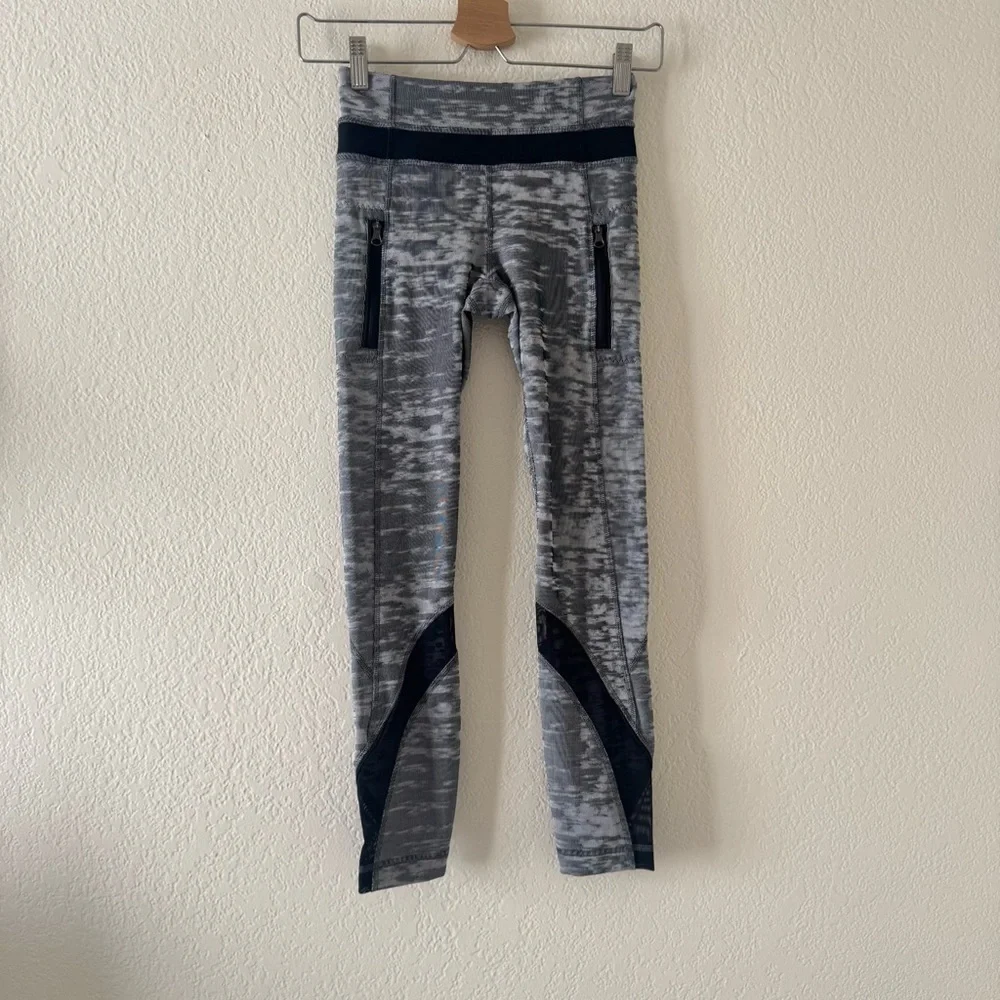 Lululemon Inspire Tight II